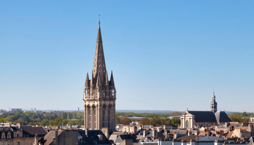 cloché de l'église de Caen
